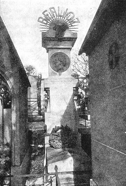 Tomb 1920s